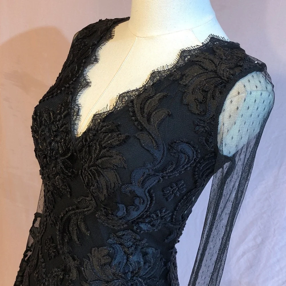 Prom Y2K Formal Black Bell Sleeve Floral Lace Gold Accents Formal Size Small Med - Picture 4 of 17
